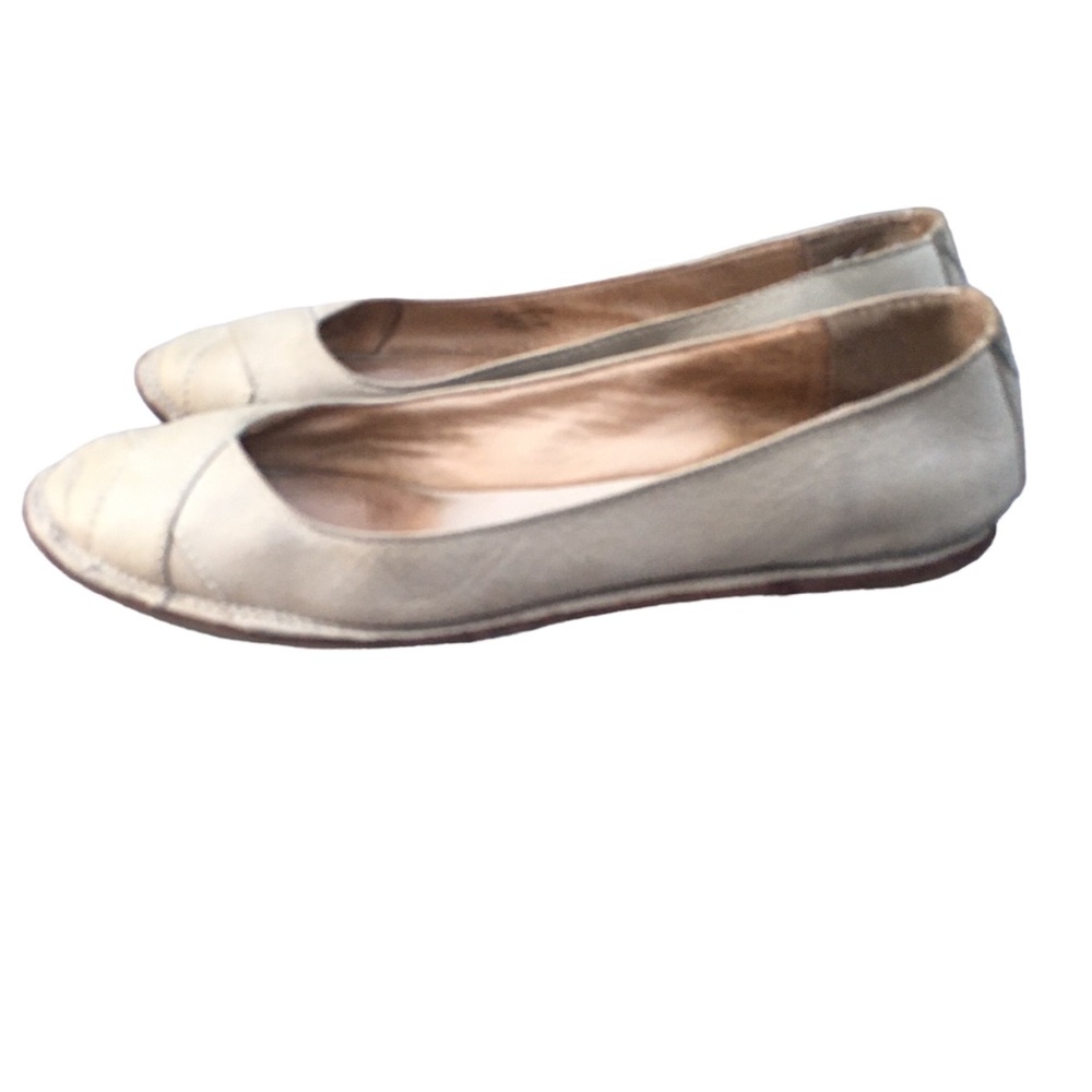 The Frye Company Ivory Leather Upper/Lining Loafers Shoes 7